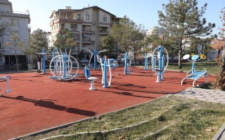 /PARKLAR/YILDIRIM BEYAZİD PARKI/hb4a7138.JPG