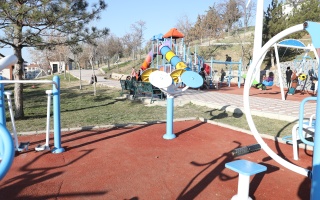 /PARKLAR/YILDIRIM BEYAZİD PARKI/hb4a7140.JPG