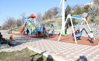 /PARKLAR/YILDIRIM BEYAZİD PARKI/hb4a7147.JPG