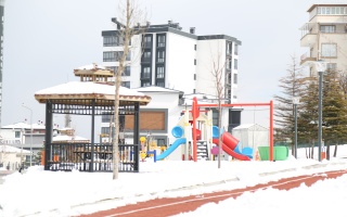 /PARKLAR/AVUKAT HAMZA YANIK PARKI/1s8a0109.JPG