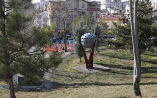 /PARKLAR/YILDIRIM BEYAZİD PARKI/hb4a7132.JPG