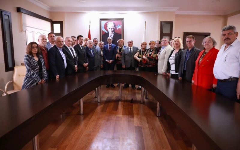 ANKARA KULÜBÜ DERNEĞİ´NDEN, BAŞKAN BEŞİKCİOĞLU´NA ZİYARET