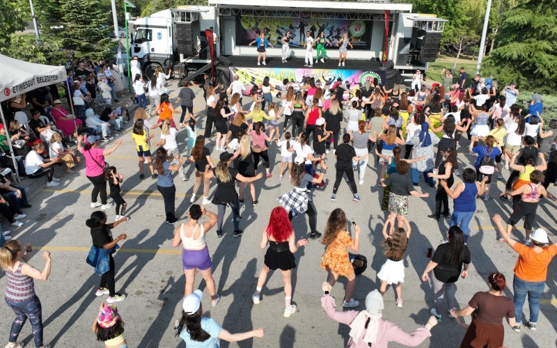 GÖKSU PARKI’NDA SPORUN EN ENERJİK HALİ: ZUMBA FESTİVALİ!