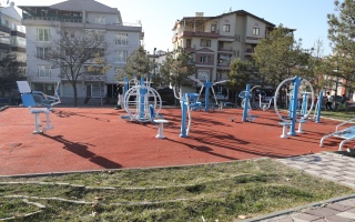 /PARKLAR/YILDIRIM BEYAZİD PARKI/hb4a7136.JPG